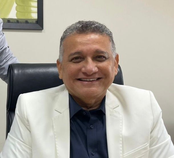Dr. Arlen José Silva de Souza